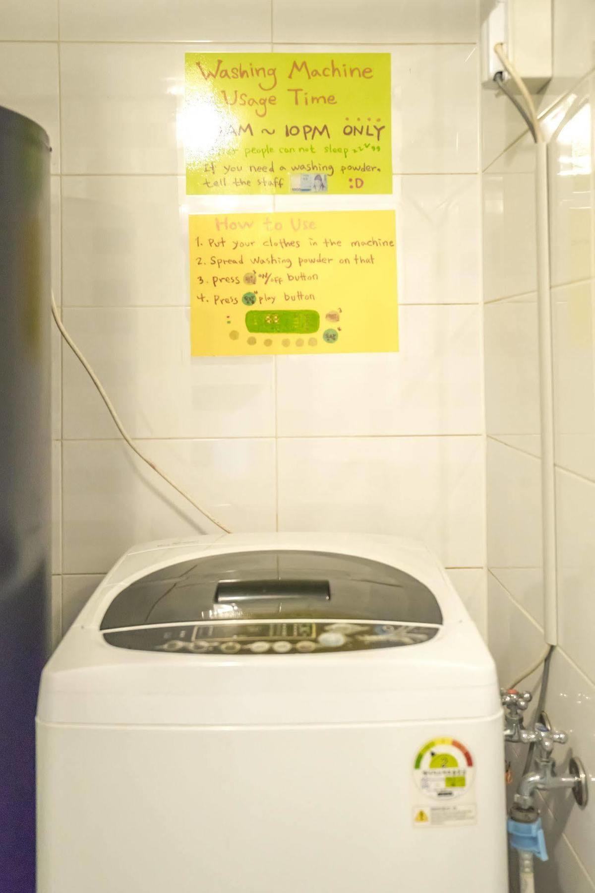 Dalkom Myeongdong Guesthouse Seoul Exterior photo