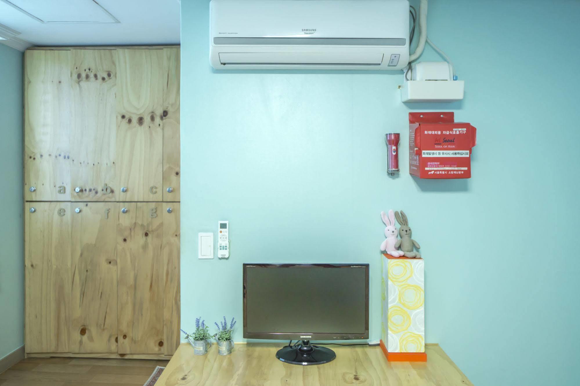 Dalkom Myeongdong Guesthouse Seoul Exterior photo